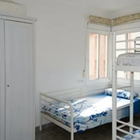 Modern On The Costa Brava With 2 Bedrooms, Balcony & Wifi 20 Appartement
